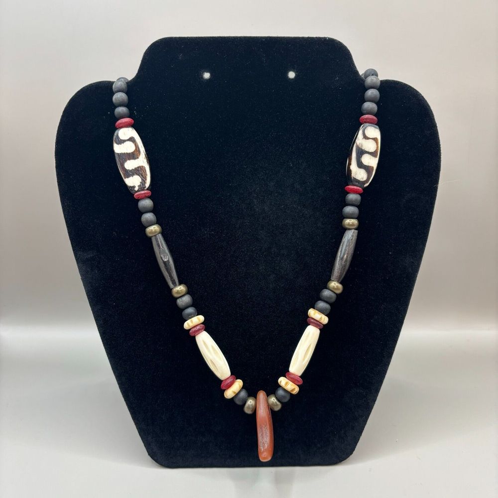 African Batik Bone Horn Hairpipe Beaded Tribal Pendant Necklace 26" Blk Red Wht